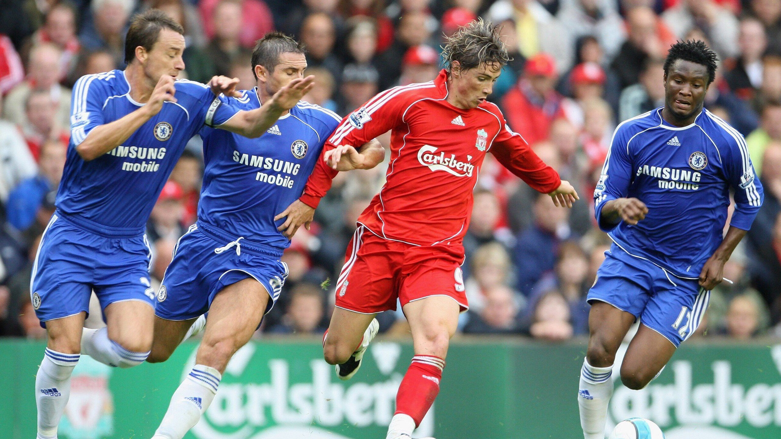 英超争冠焦点战?哥伦比亚队稳健取胜,中国队遗憾落败—一场足球盛宴的深度解析