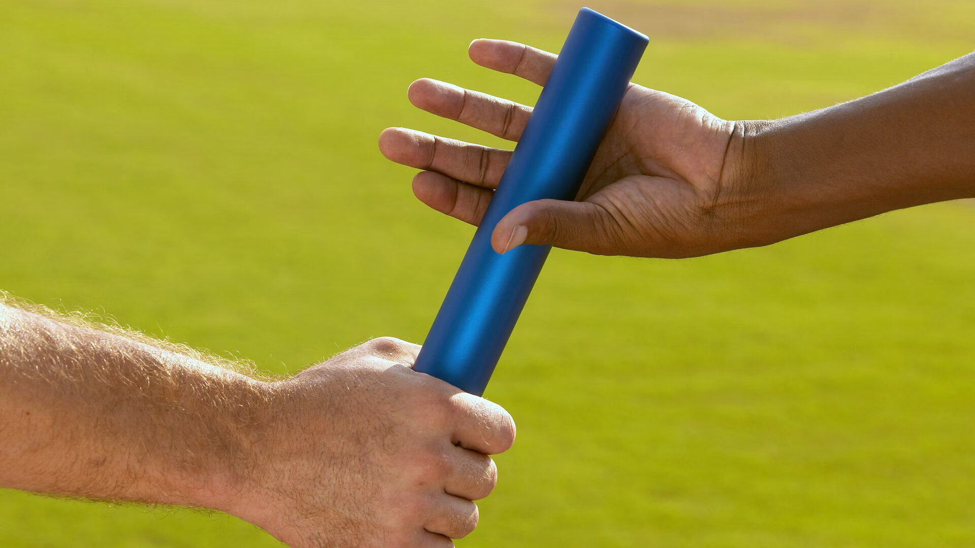 开云体育登录-当国家德比遇见跨洲焦点战，西甲的黄昏史诗与勇士的强行终结术